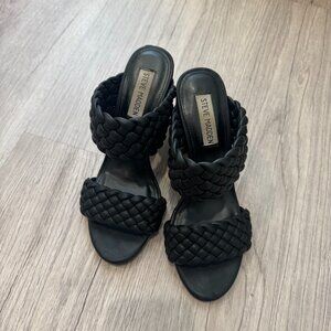 Steve Madden Women's Tangle Heeled Sandal, Black